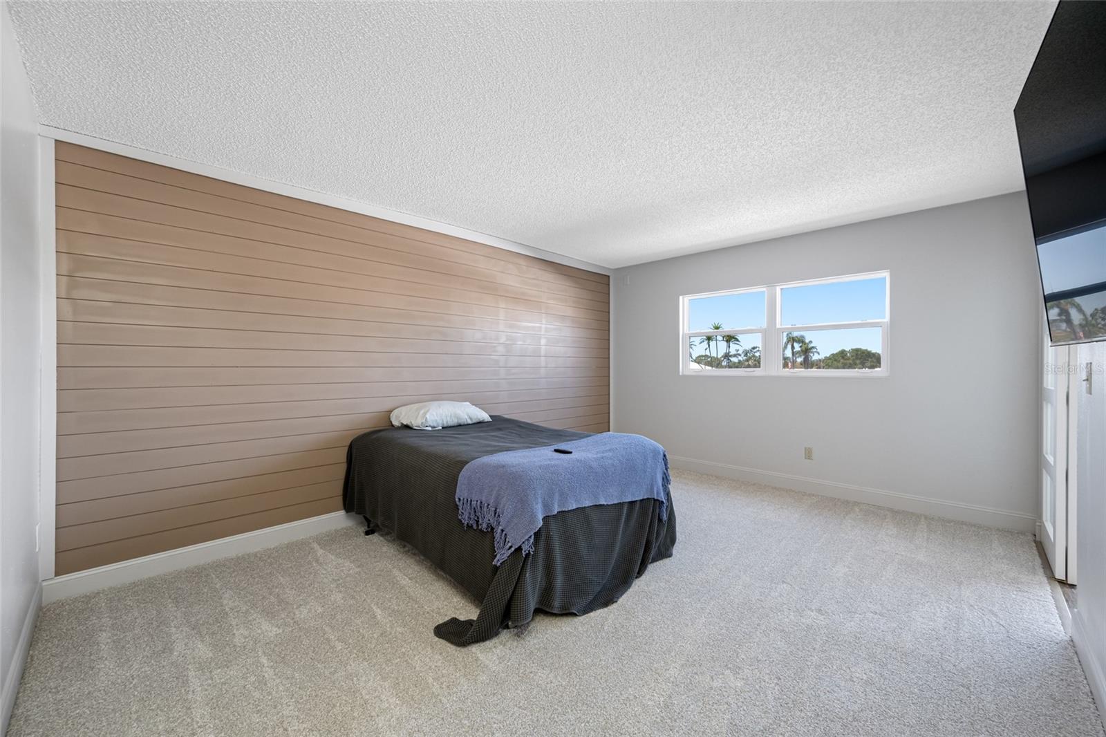 Image 46 of 51 For 10216 Regal Drive 208