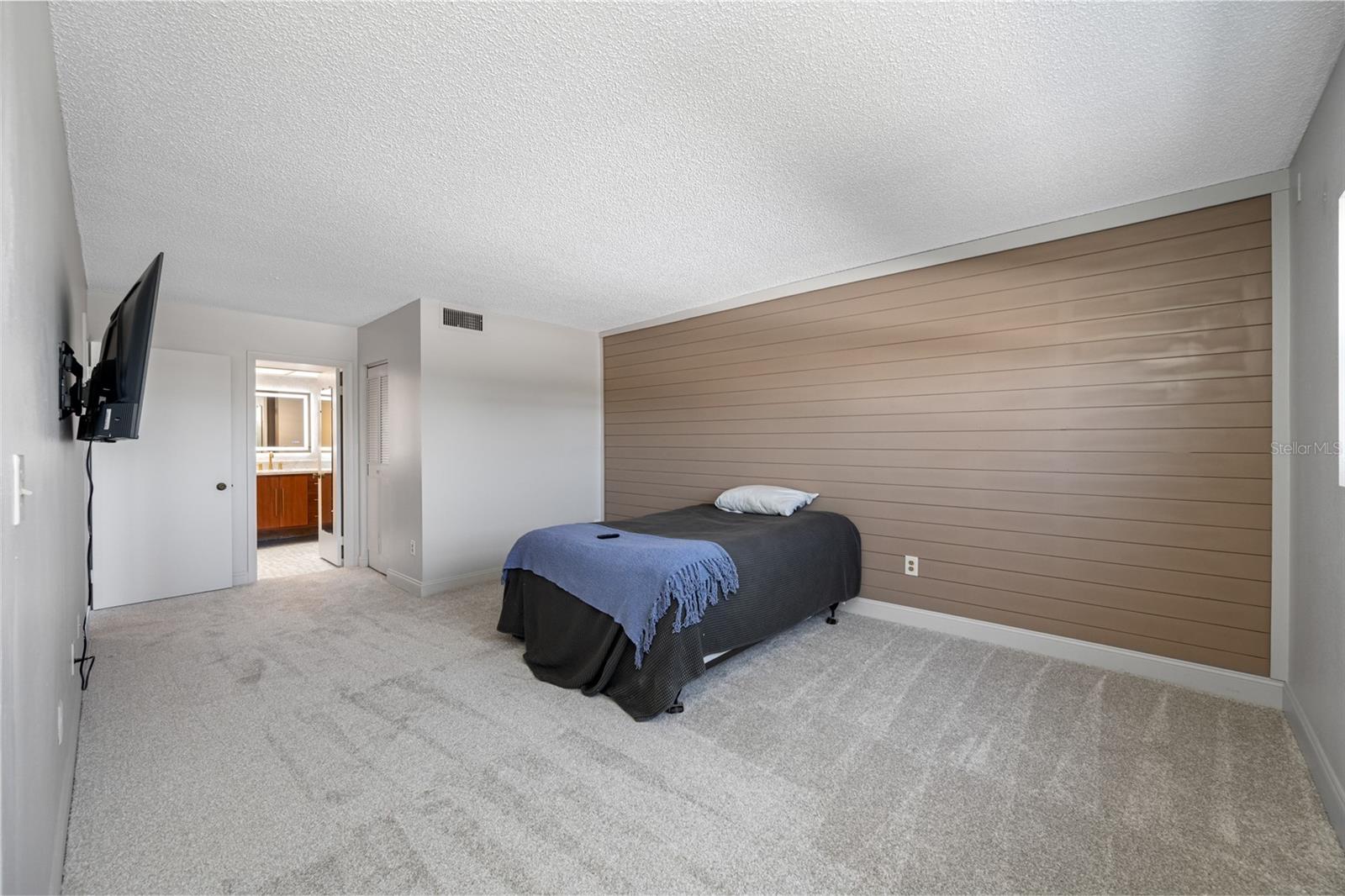Image 48 of 51 For 10216 Regal Drive 208