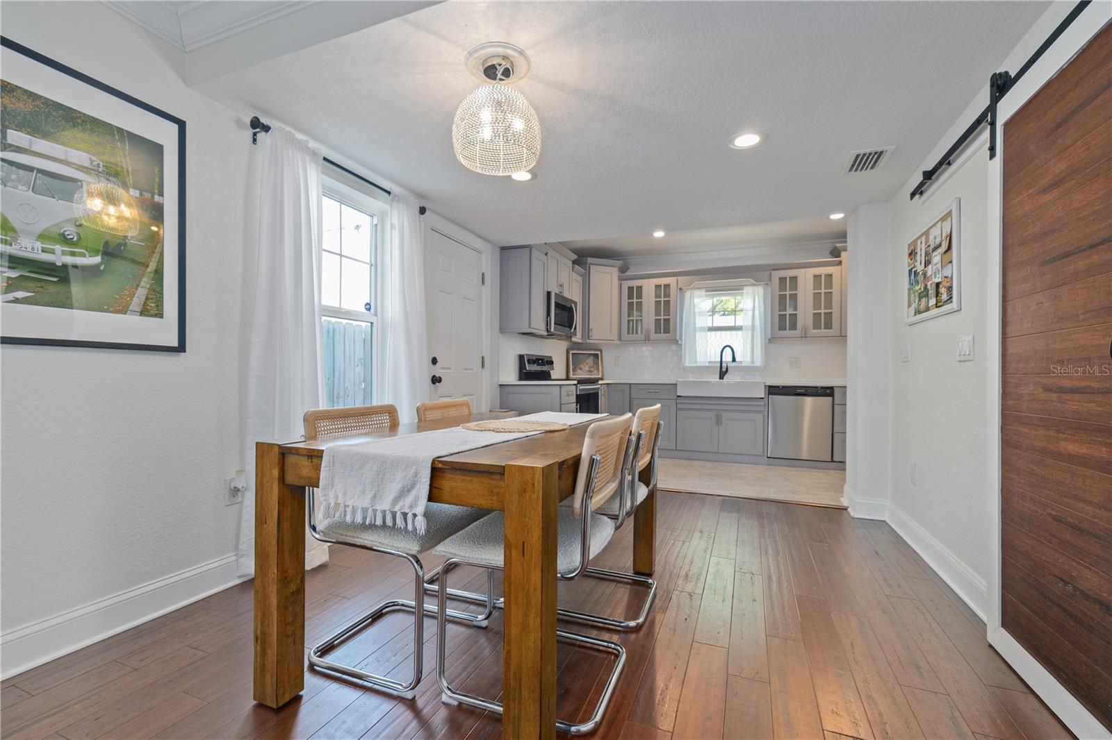 Image 10 of 41 For 2635 13th Avenue N