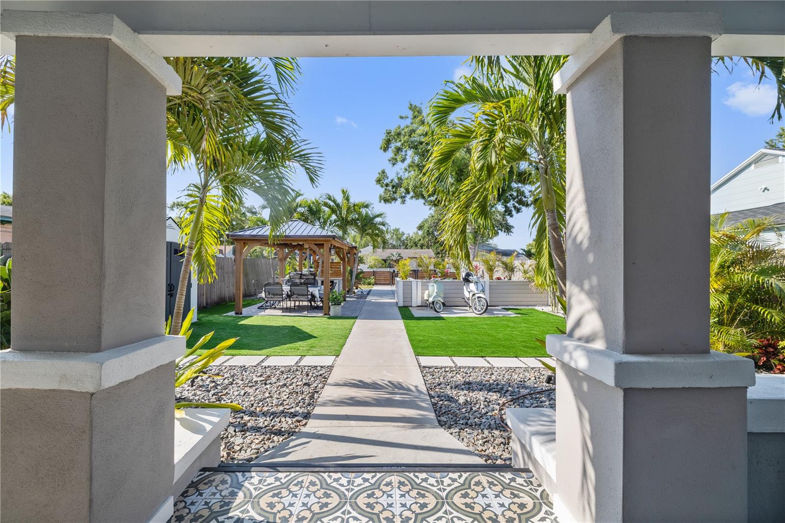 Image 13 of 41 For 2635 13th Avenue N