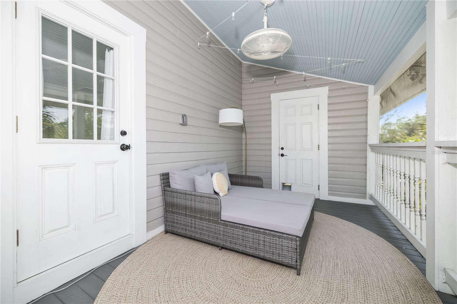 Image 20 of 41 For 2635 13th Avenue N