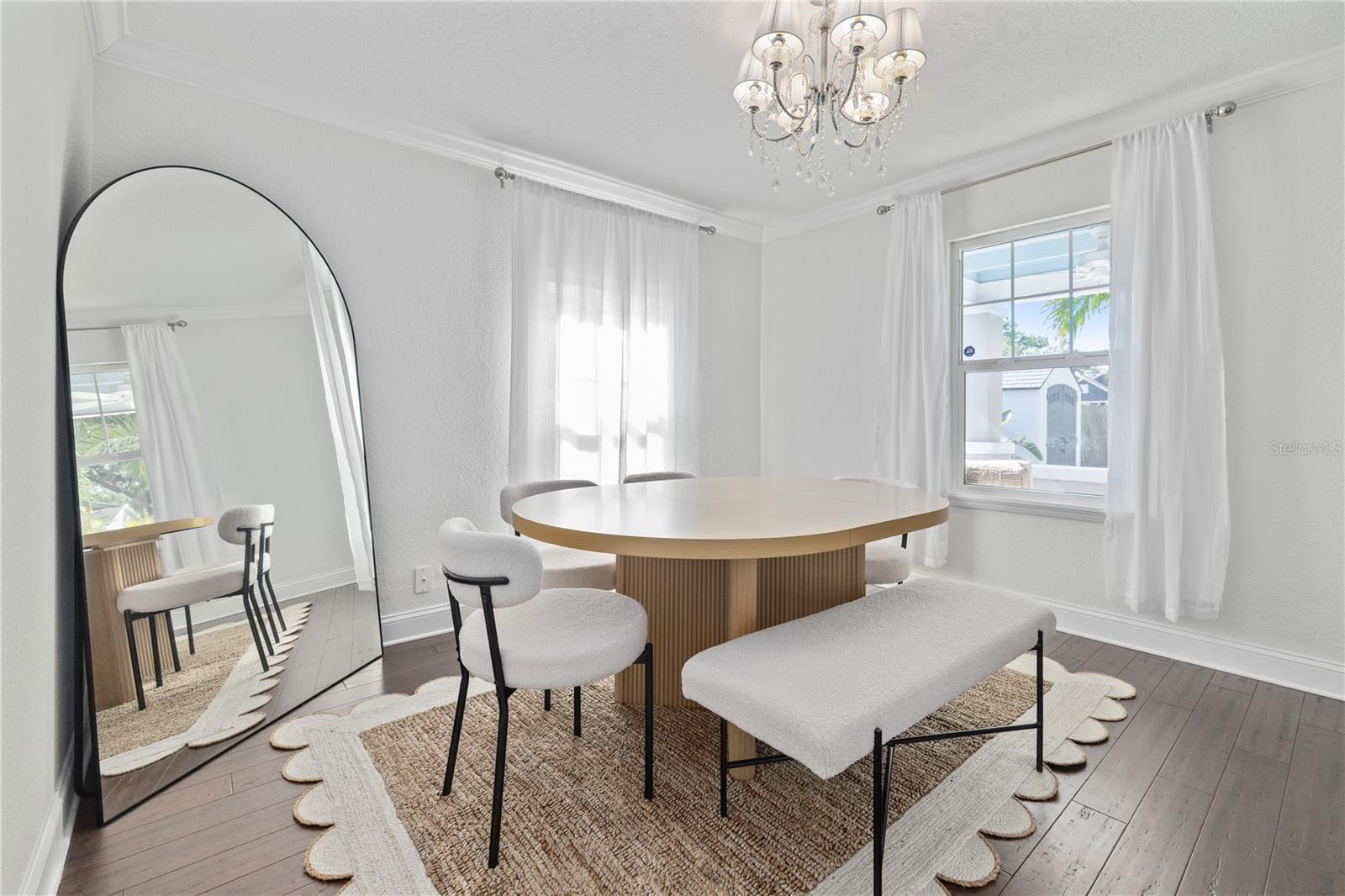 Image 25 of 41 For 2635 13th Avenue N