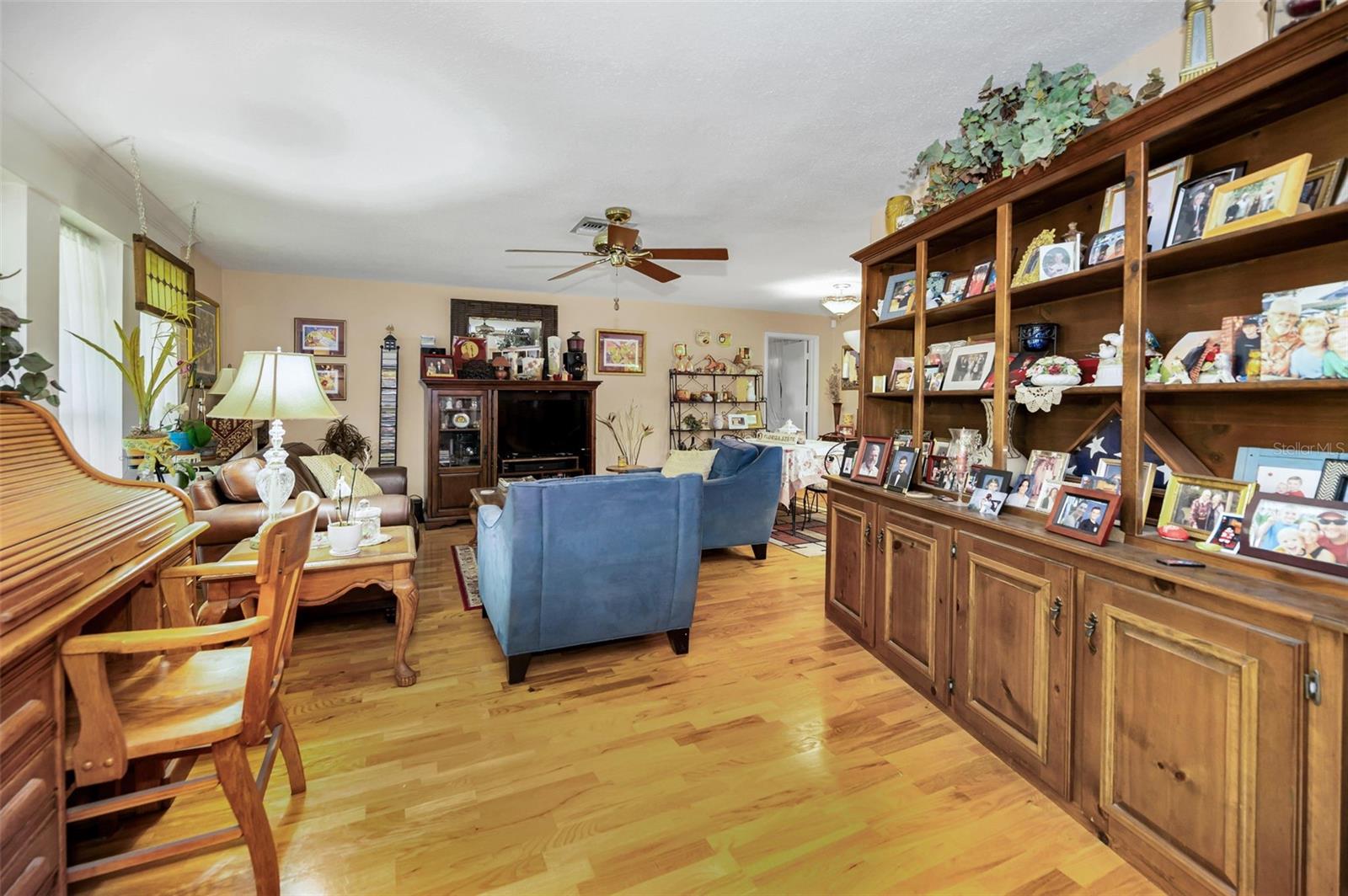 Image 8 of 42 For 1151 Lancer Lane