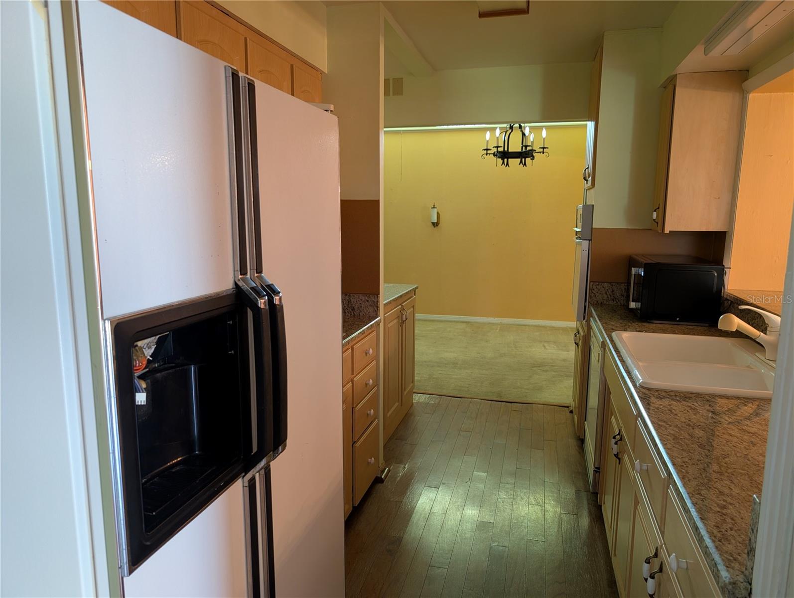 Listing photo id 8 for 503 Sunset Road