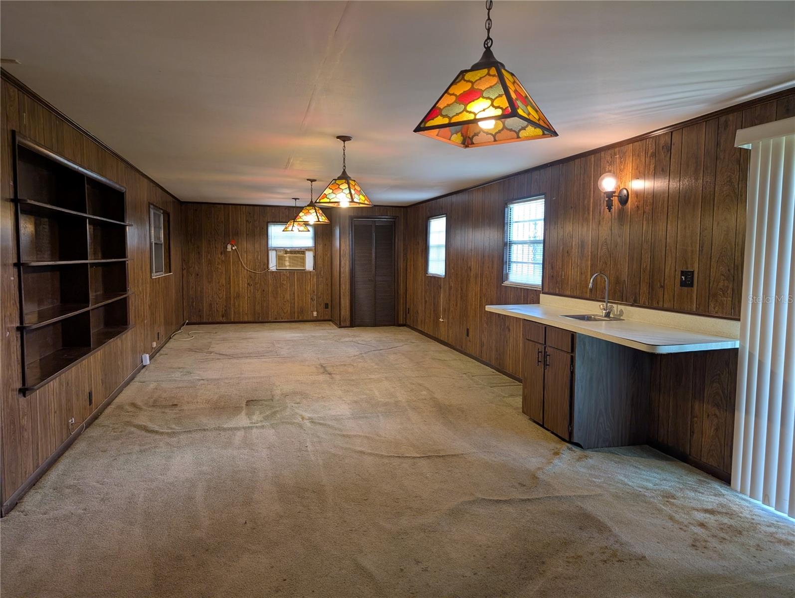 Listing photo id 22 for 503 Sunset Road