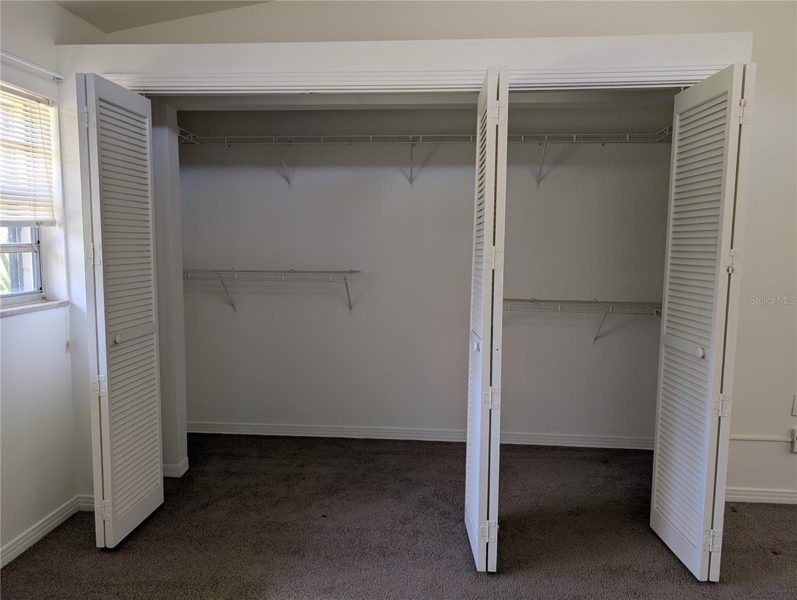 Listing photo id 50 for 503 Sunset Road