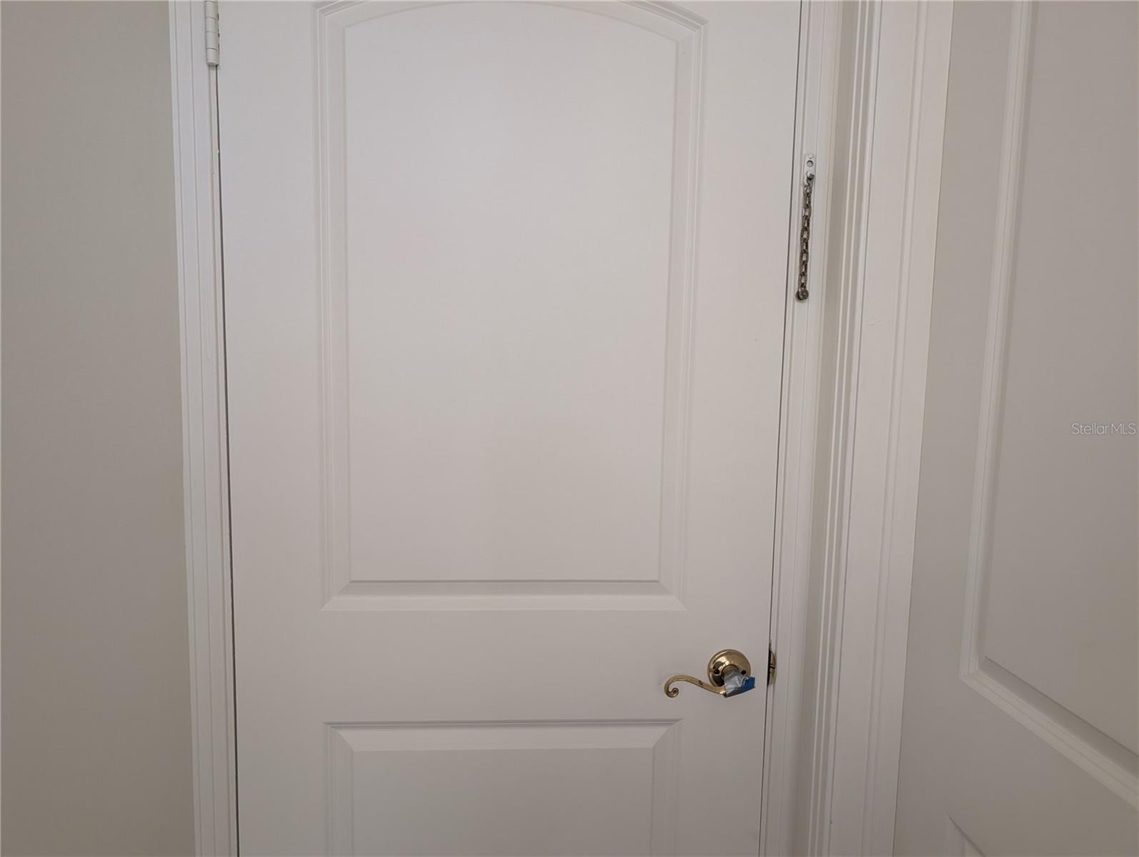 Listing photo id 52 for 503 Sunset Road