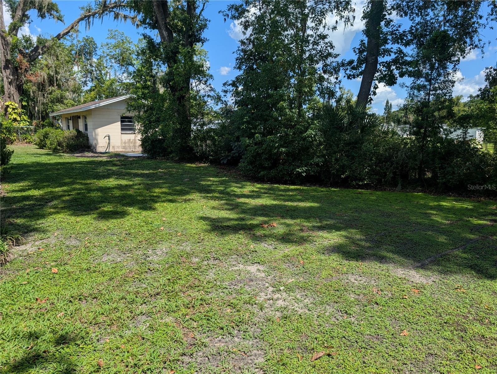 Listing photo id 56 for 503 Sunset Road