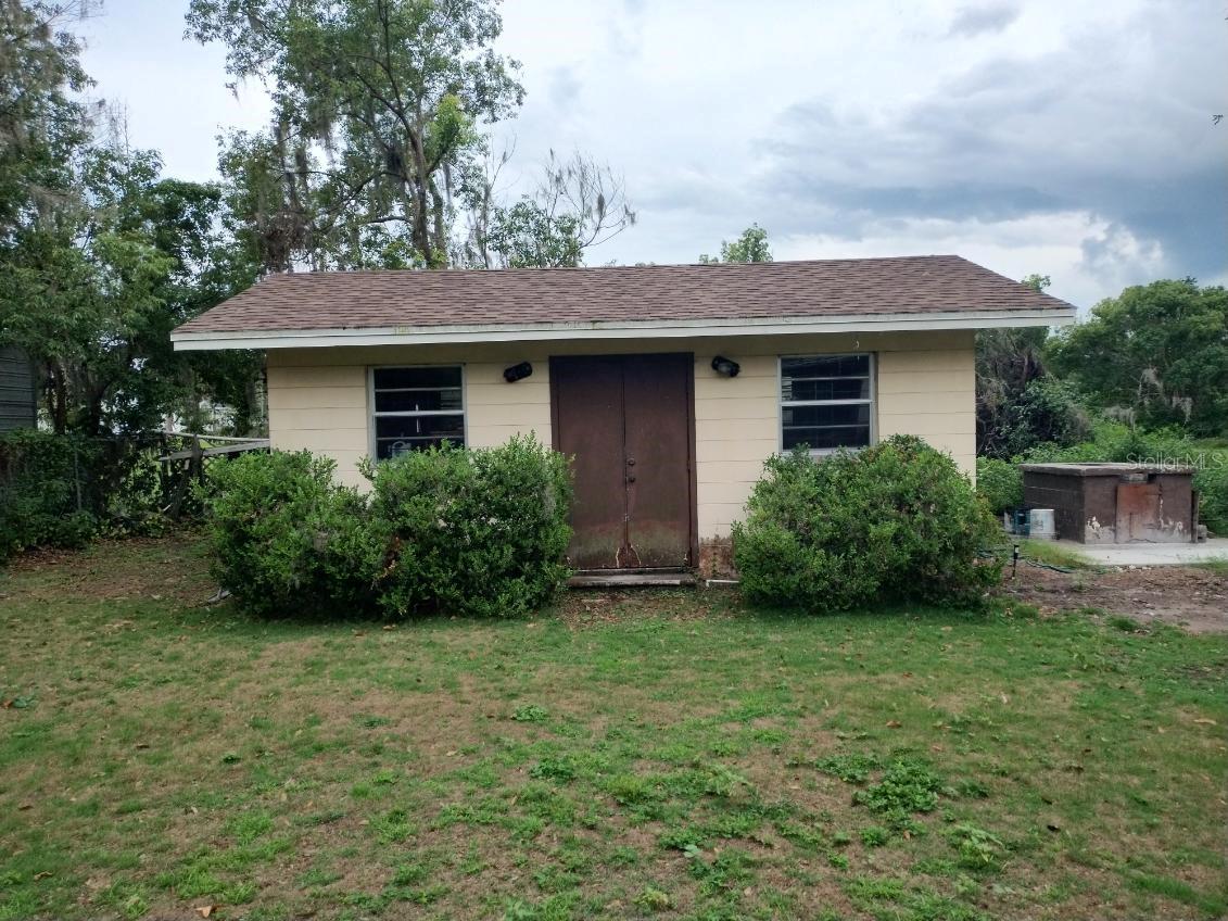 Listing photo id 61 for 503 Sunset Road