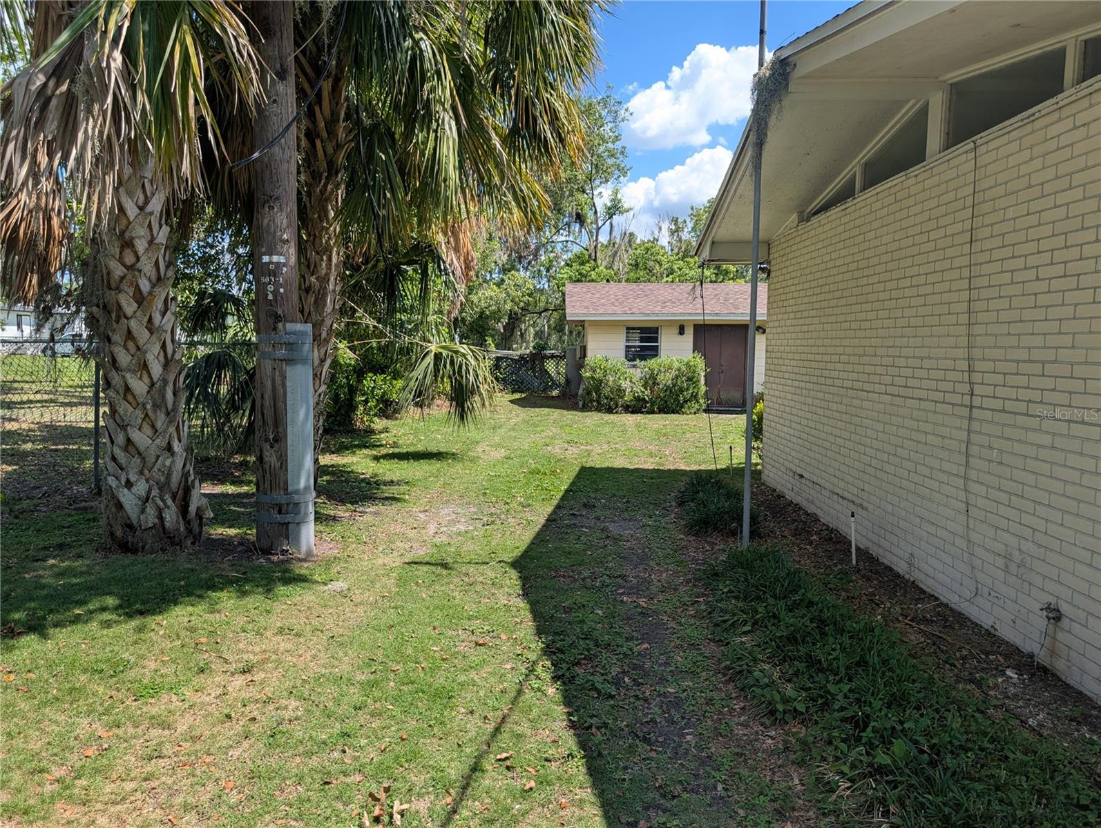 Listing photo id 63 for 503 Sunset Road