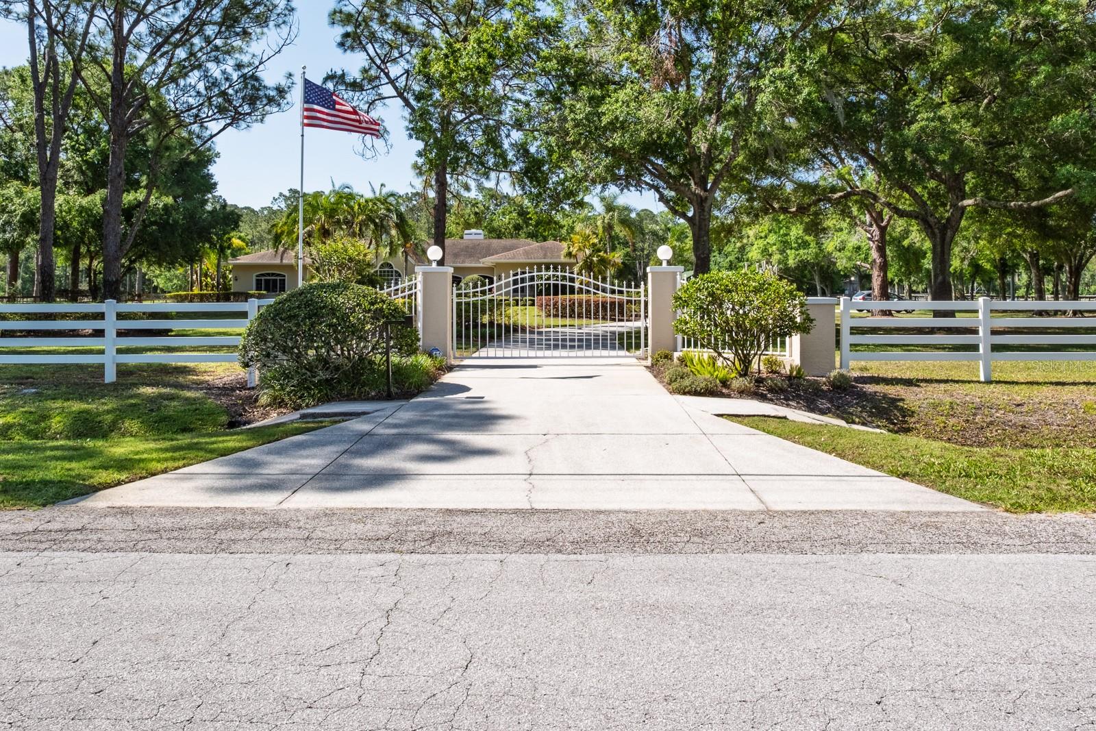 Listing photo id 98 for 3452 Forelock Road