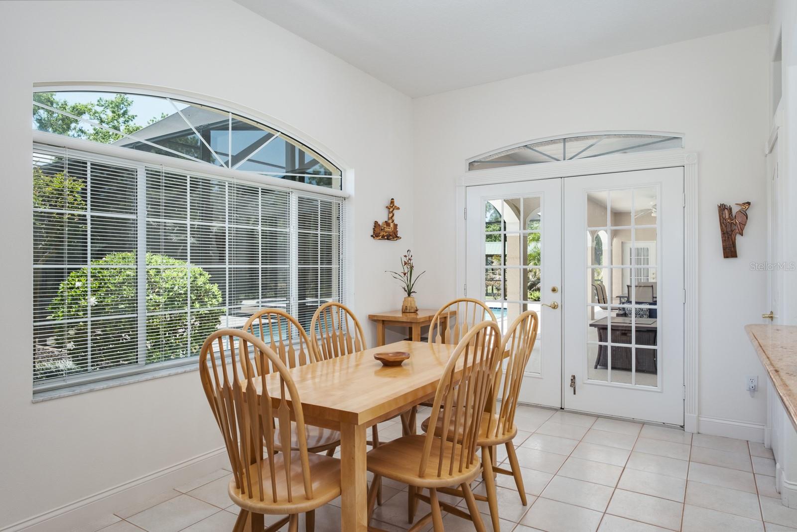 Listing photo id 23 for 3452 Forelock Road