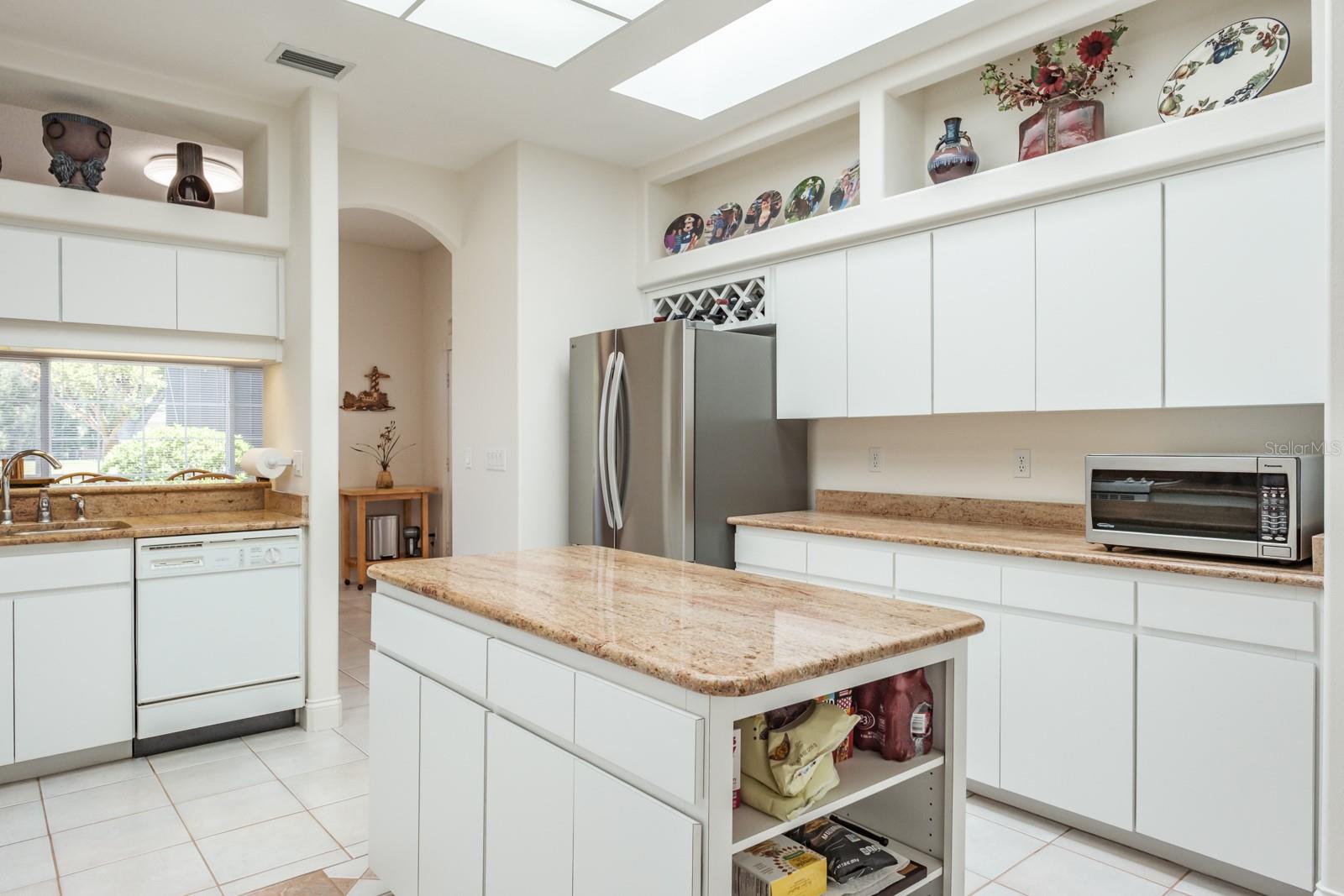 Listing photo id 26 for 3452 Forelock Road