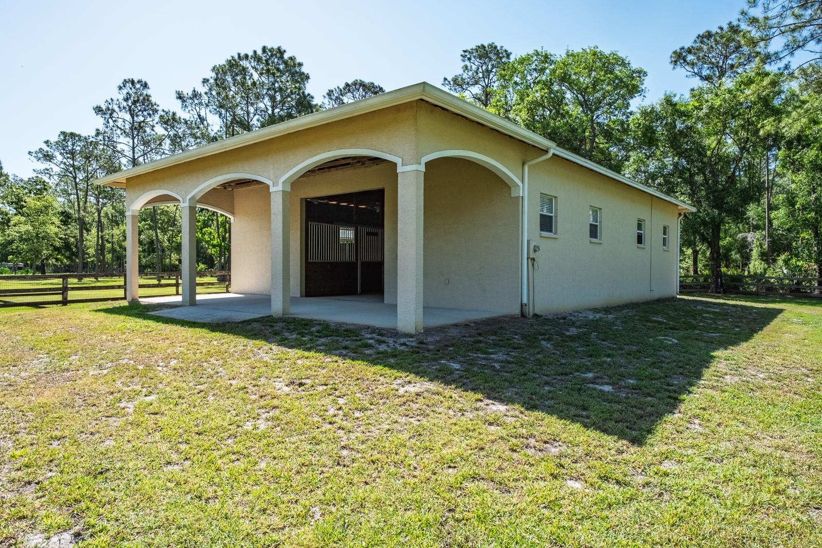 Listing photo id 66 for 3452 Forelock Road