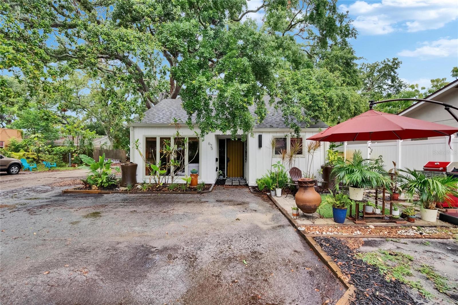 Details for 675 64th Avenue S, ST PETERSBURG, FL 33705