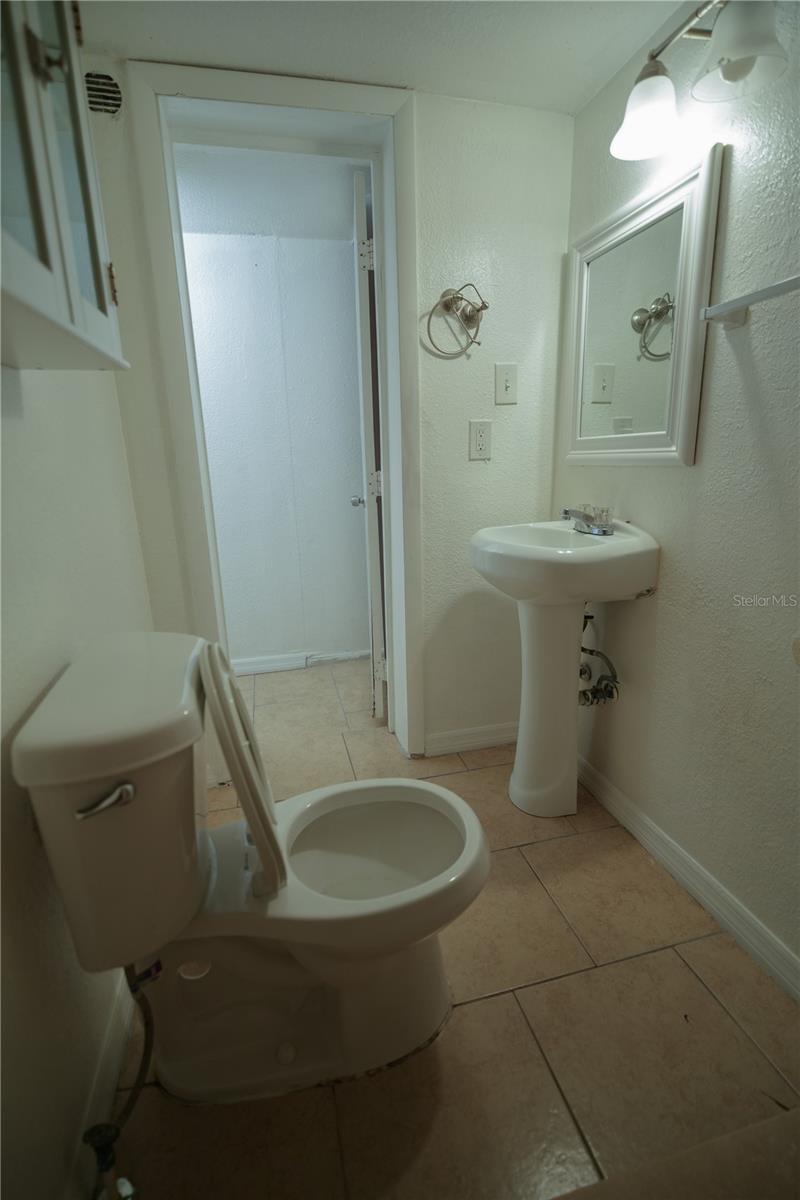 Image 21 of 31 For 7510 Tampania Avenue