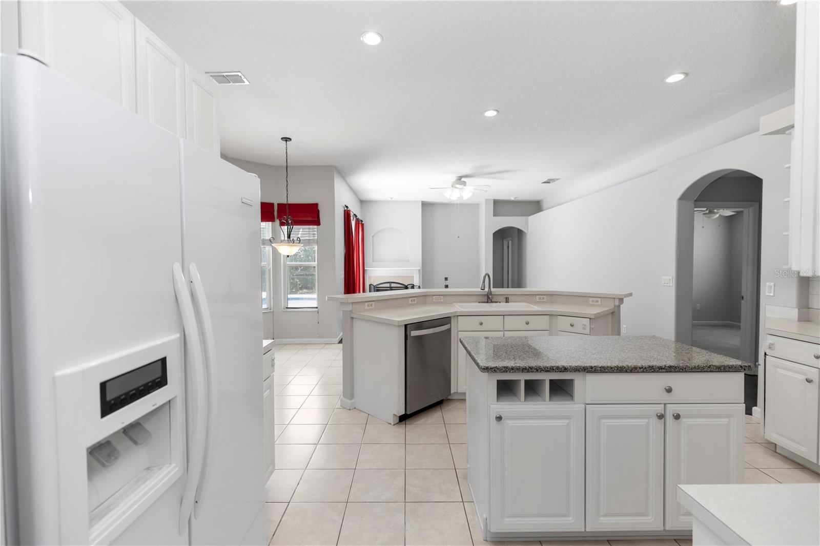 Image 18 of 51 For 433 Woodcrest Street