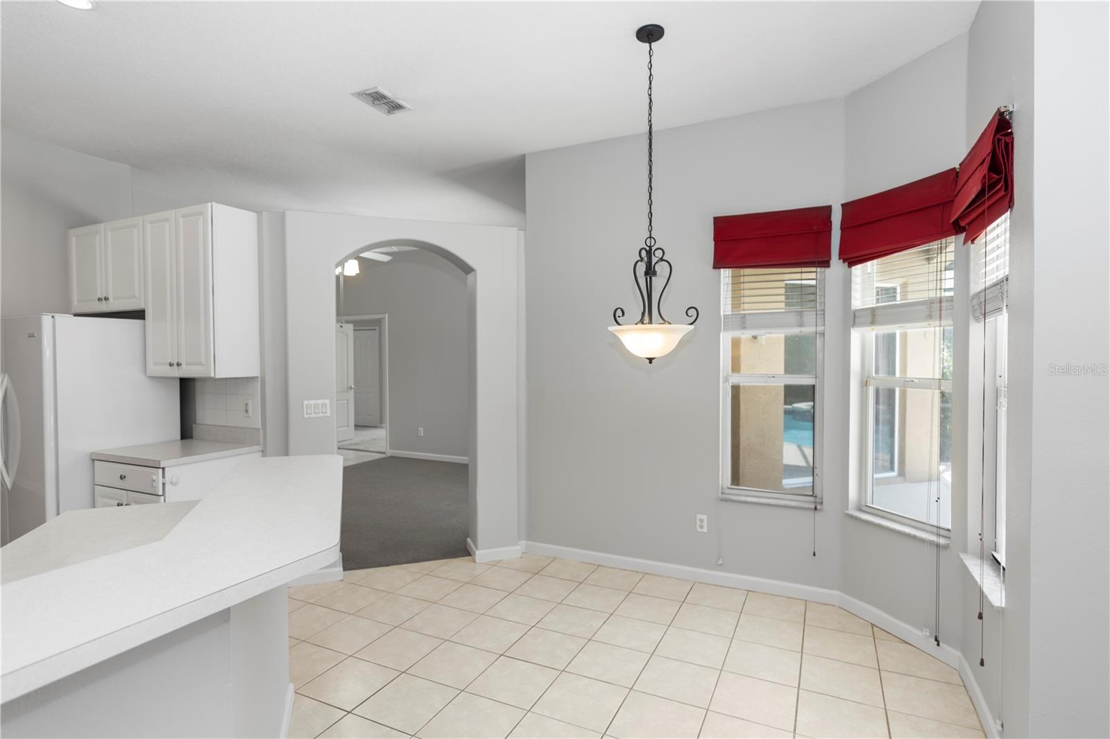 Image 20 of 51 For 433 Woodcrest Street