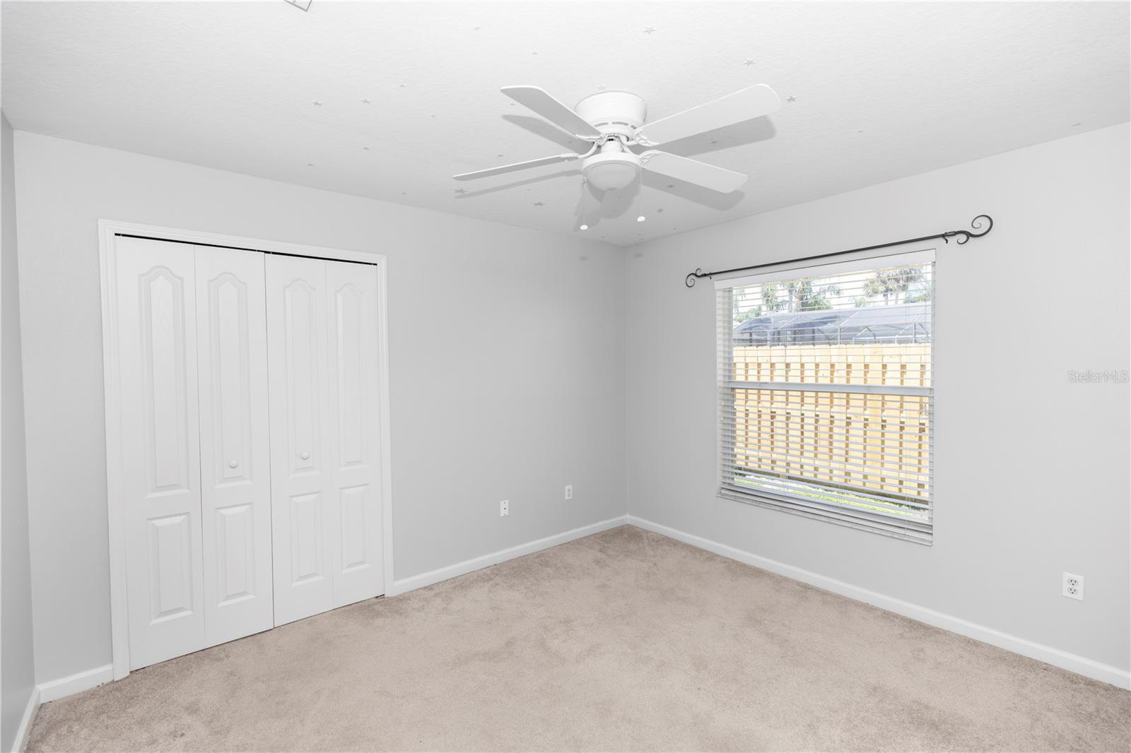 Image 40 of 51 For 433 Woodcrest Street