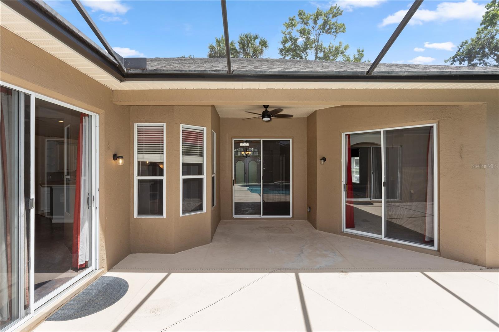 Image 8 of 51 For 433 Woodcrest Street