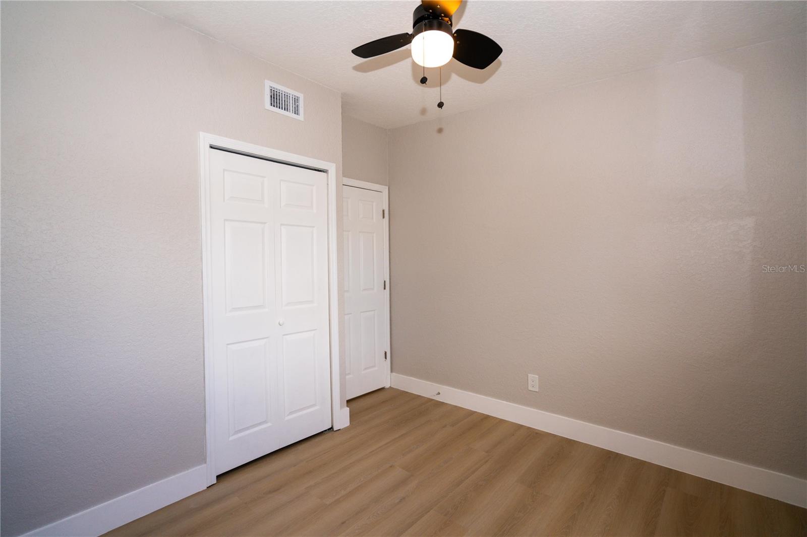 Image 14 of 24 For 8502 Grapefruit Avenue