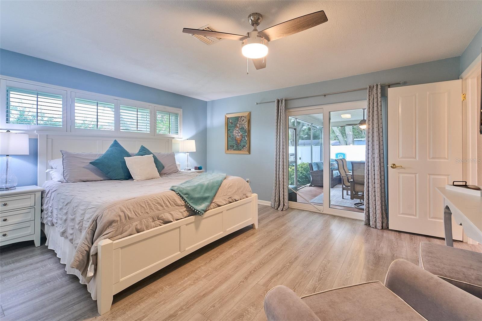 Listing photo id 42 for 2273 Willowbrook Drive