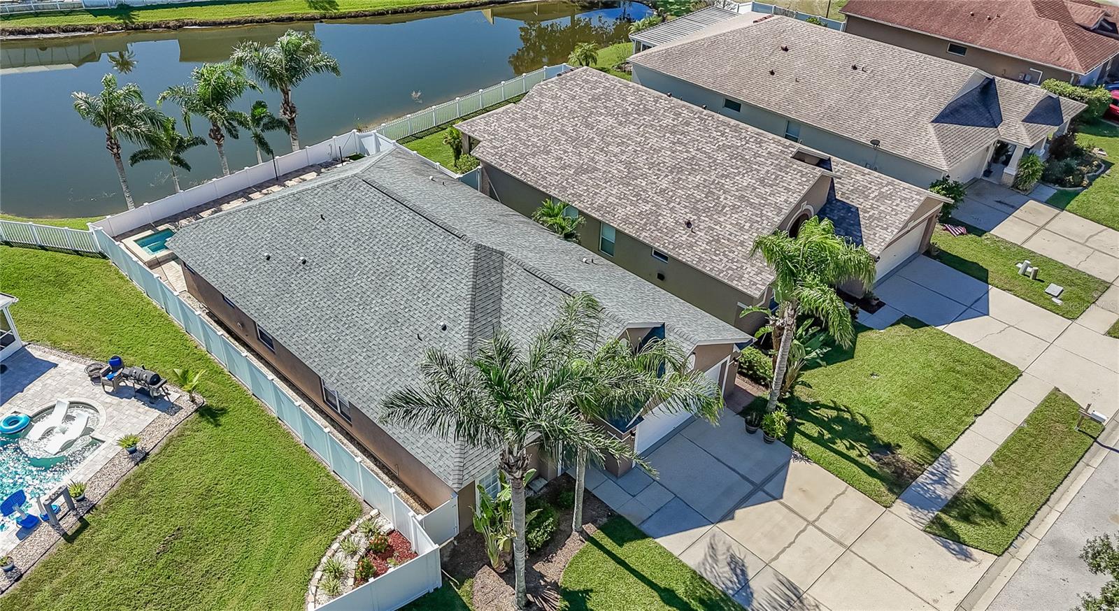 Image 22 of 53 For 27621 Sugar Loaf Drive
