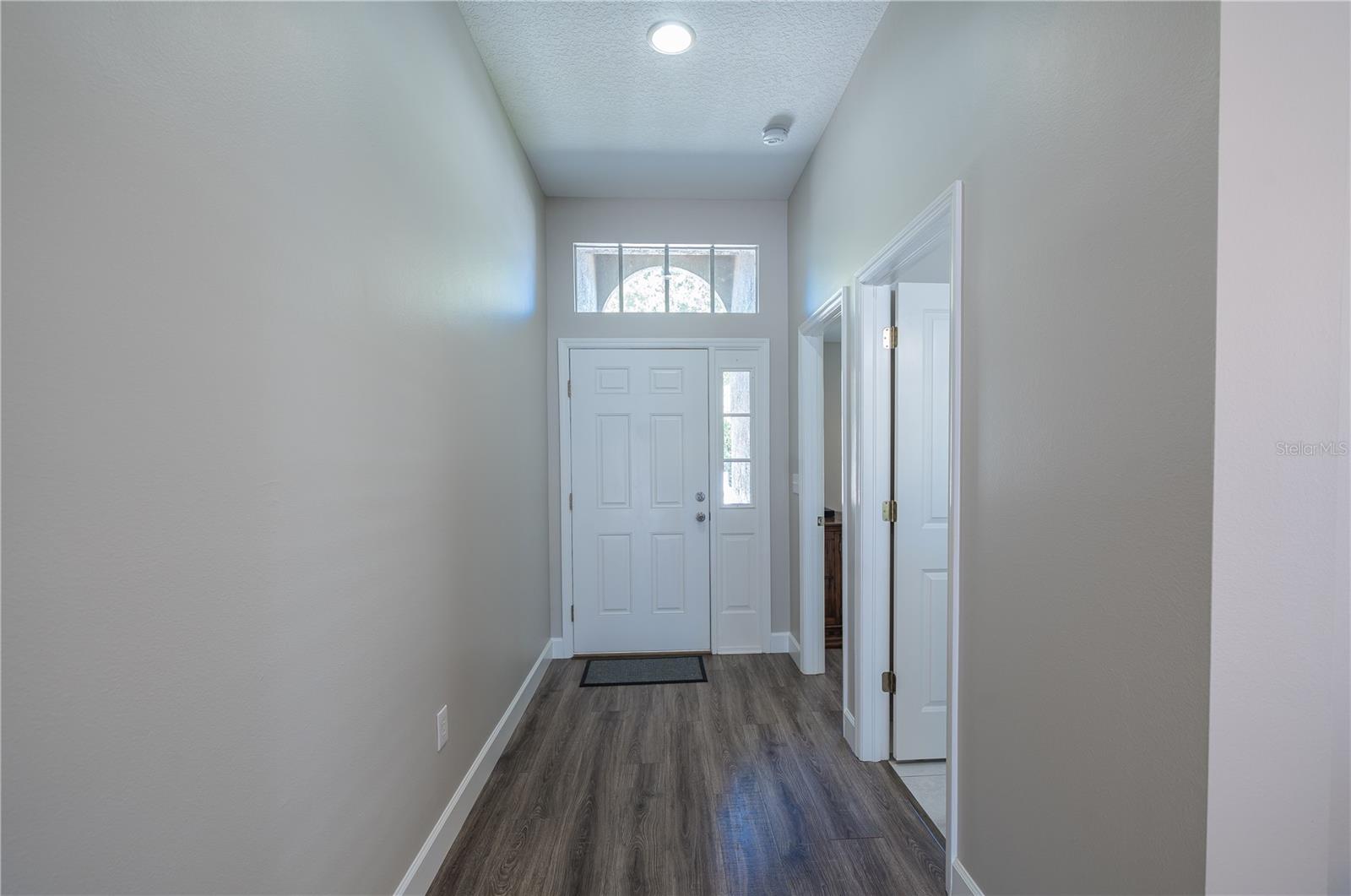Image 25 of 53 For 27621 Sugar Loaf Drive