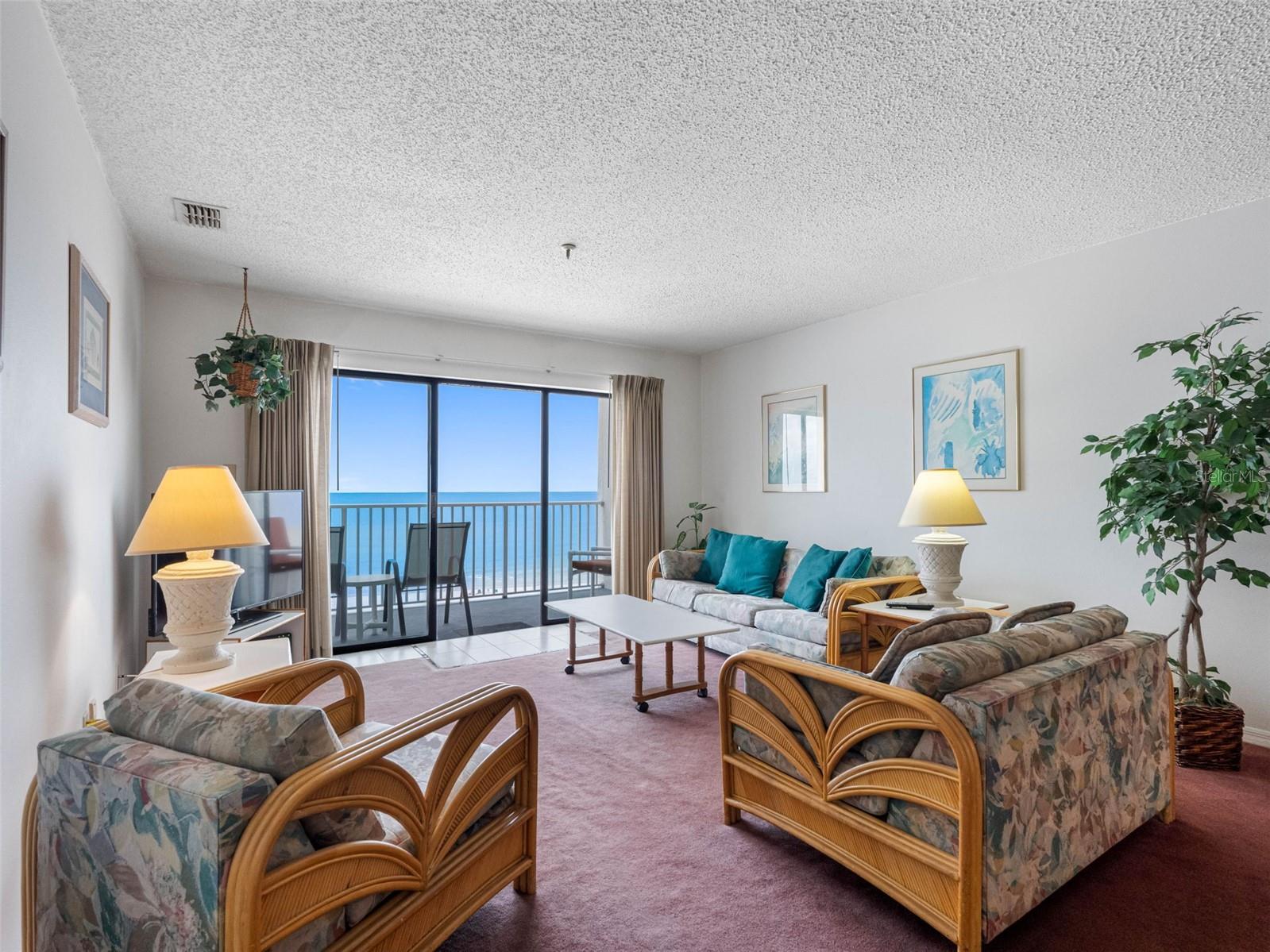 Image 18 of 40 For 13500 Gulf Boulevard 507