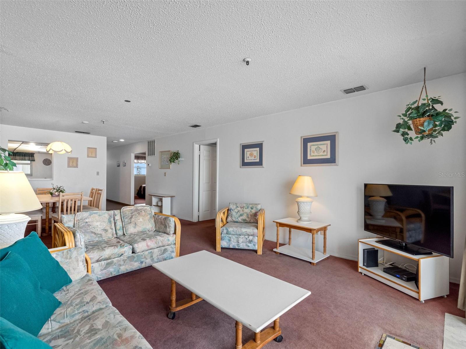 Image 34 of 40 For 13500 Gulf Boulevard 507