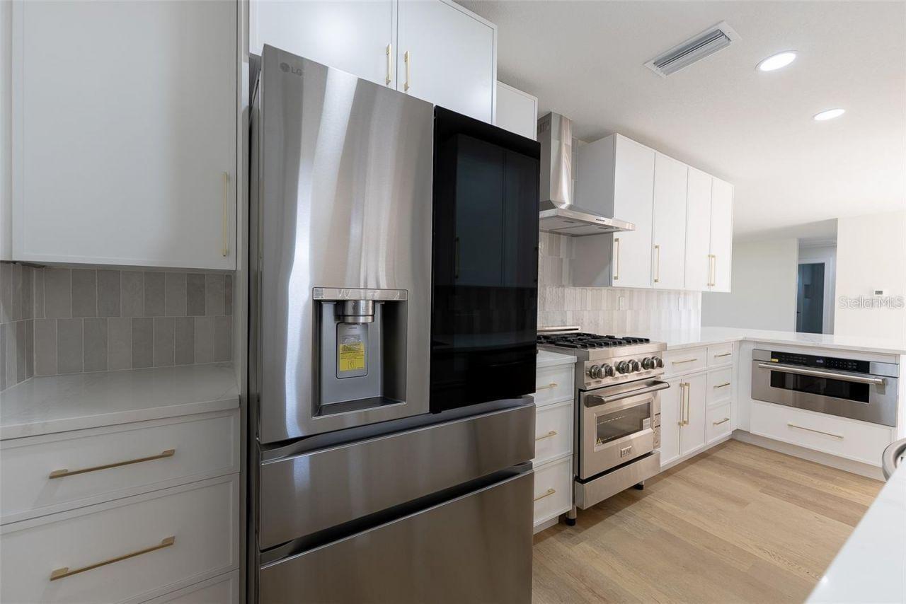 Image 18 of 56 For 8444 15th Way N