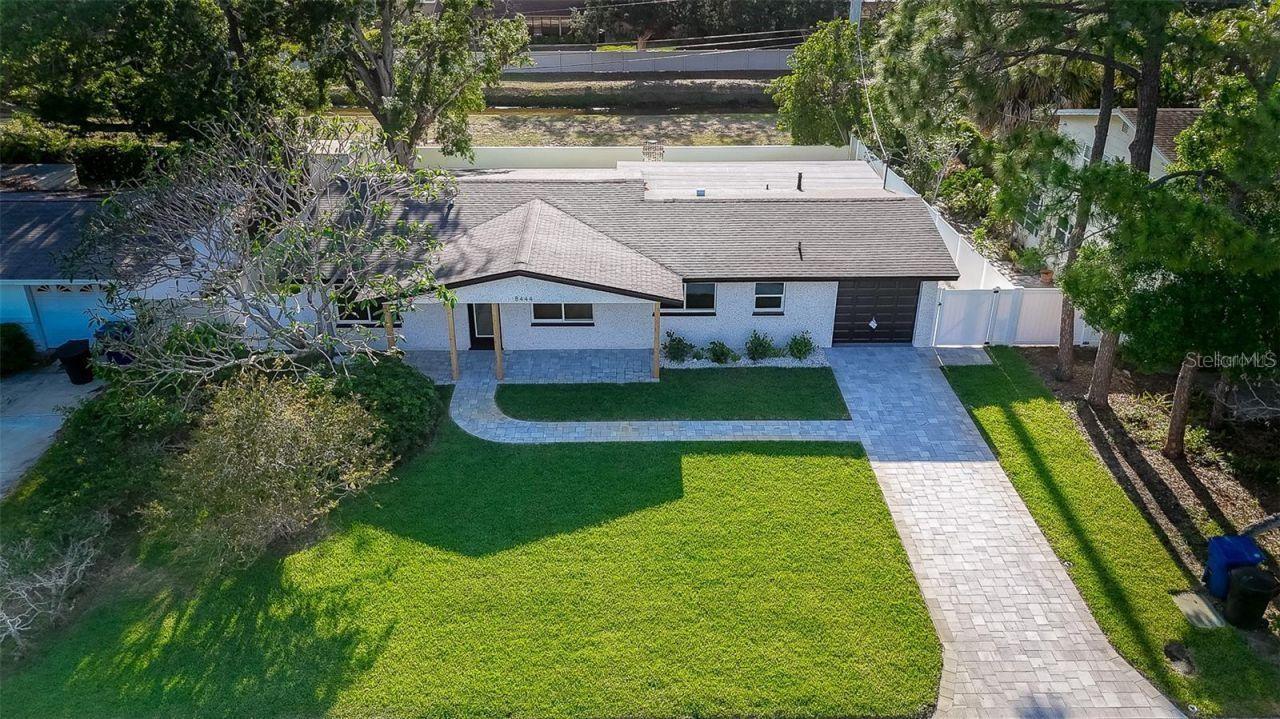 Image 2 of 56 For 8444 15th Way N