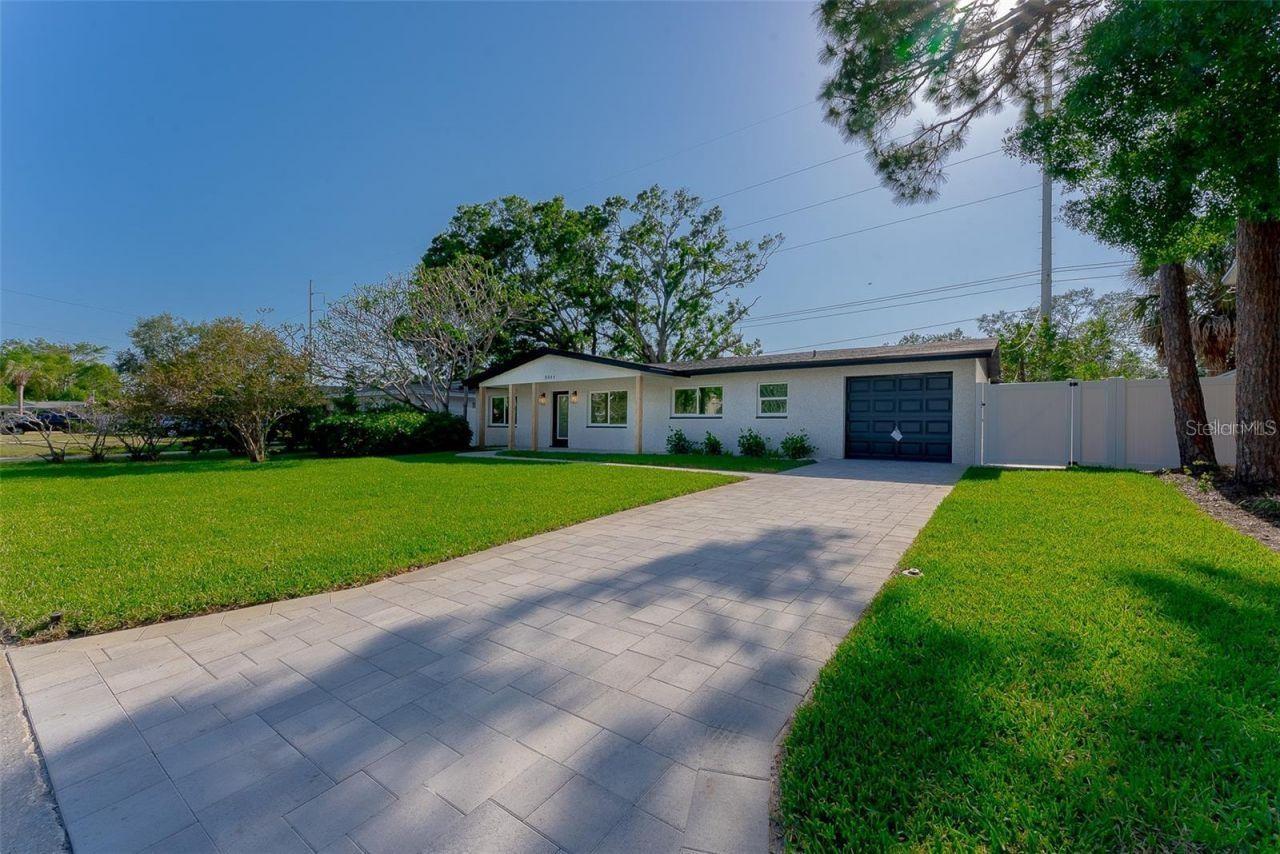 Image 26 of 56 For 8444 15th Way N