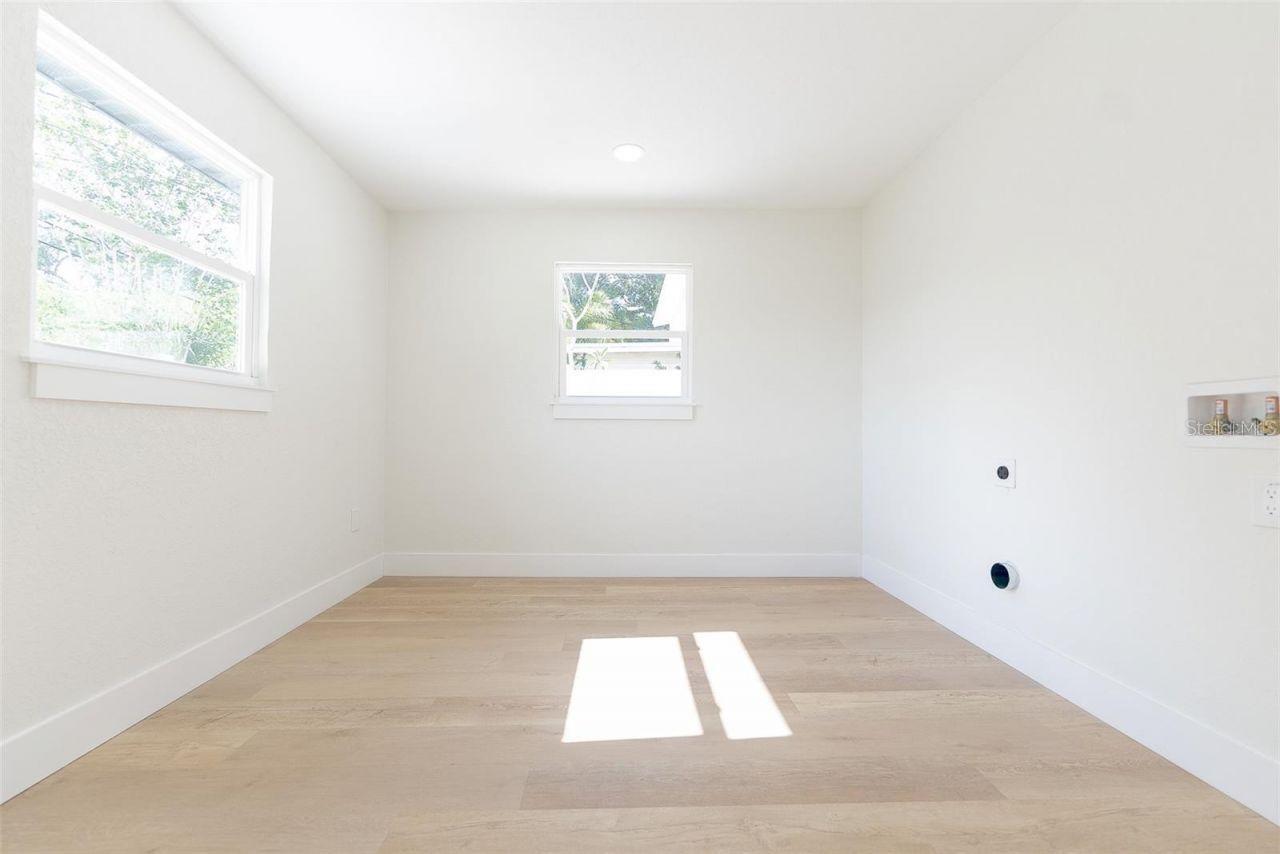 Image 36 of 56 For 8444 15th Way N