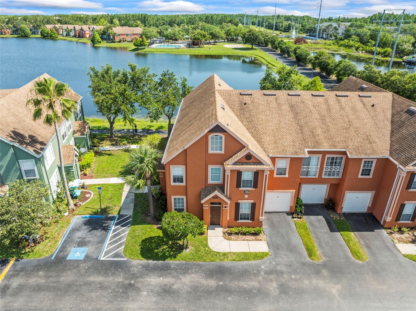 Image 38 of 44 For 9842 Lake Chase Island Way