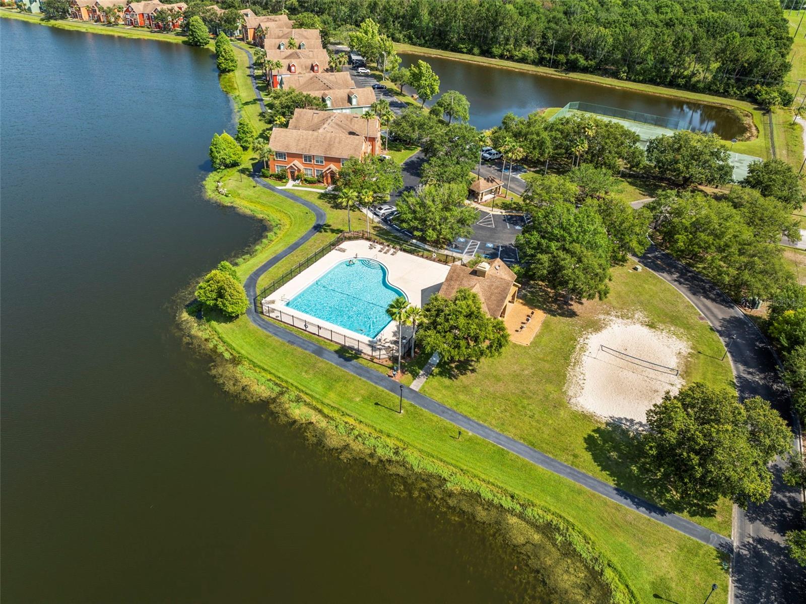 Image 41 of 44 For 9842 Lake Chase Island Way
