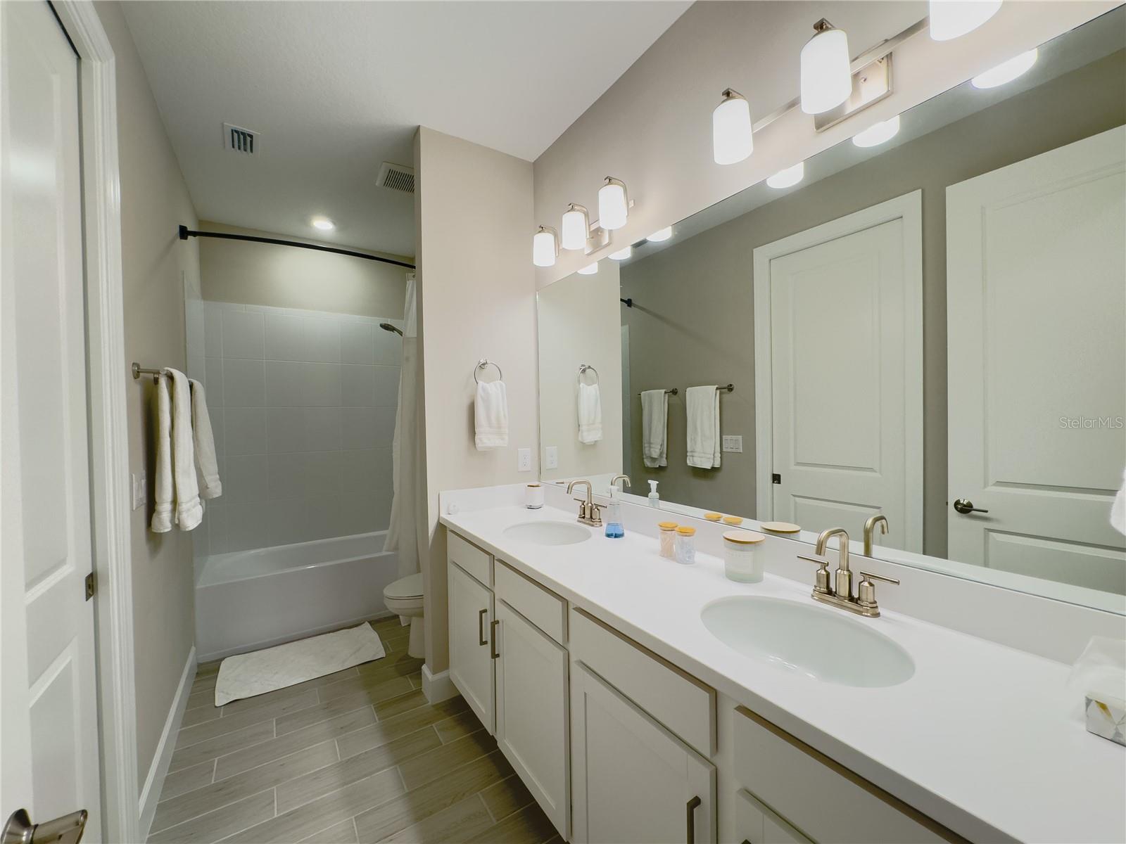 Image 12 of 56 For 16126 San Donato Place