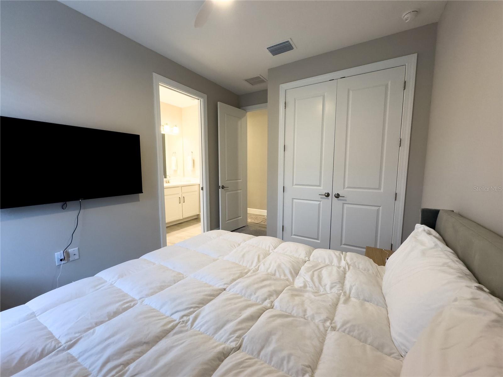 Image 14 of 56 For 16126 San Donato Place