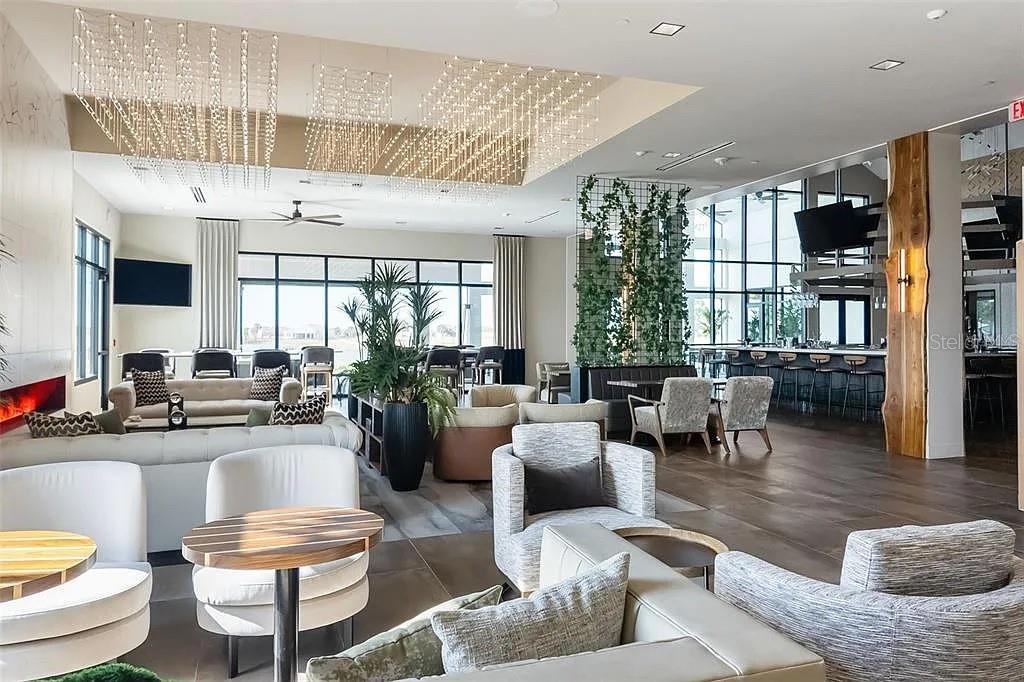 Image 28 of 56 For 16126 San Donato Place