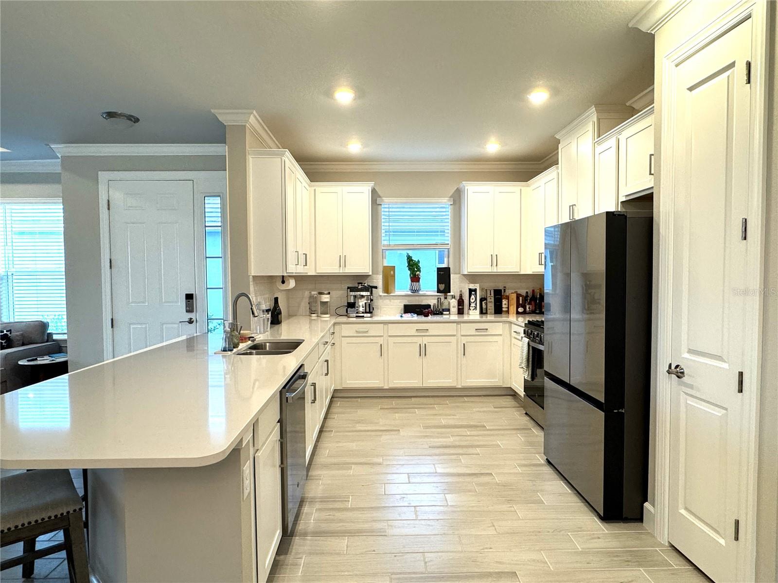 Image 4 of 56 For 16126 San Donato Place