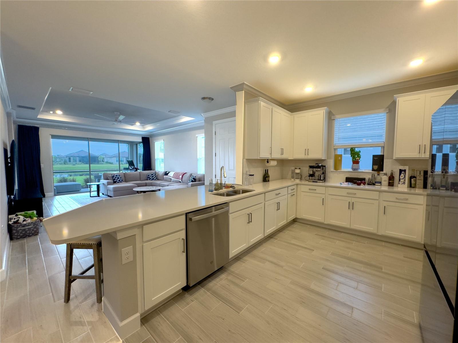 Image 6 of 56 For 16126 San Donato Place