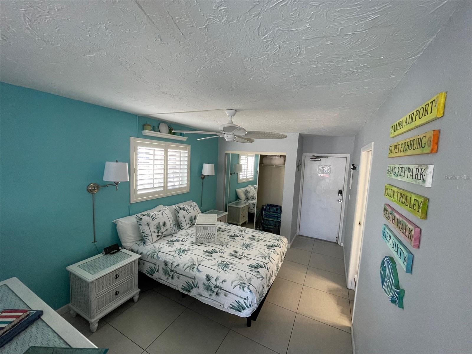 Image 8 of 21 For 800 Bayway Boulevard 14