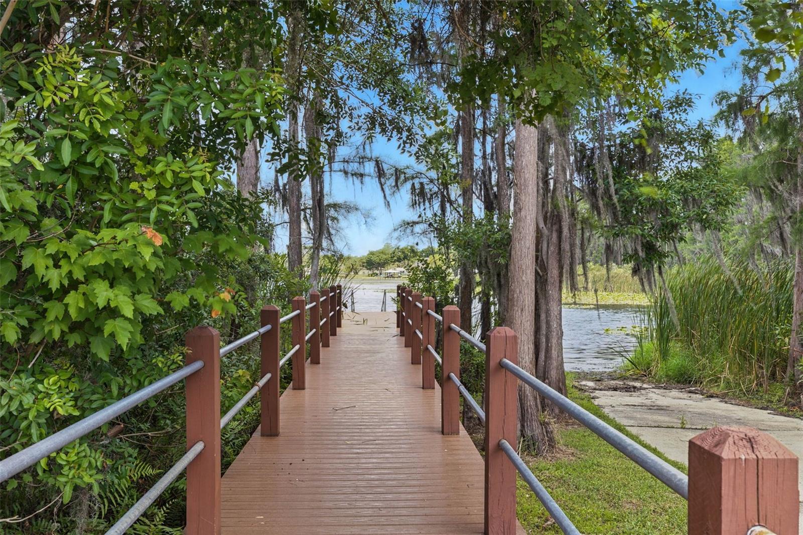 Image 16 of 33 For 1827 Hammocks Avenue 1303