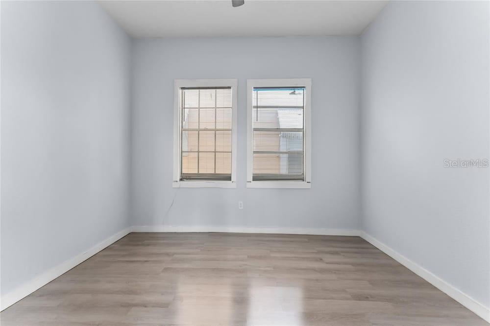 Image 12 of 19 For 2320 Walnut Street