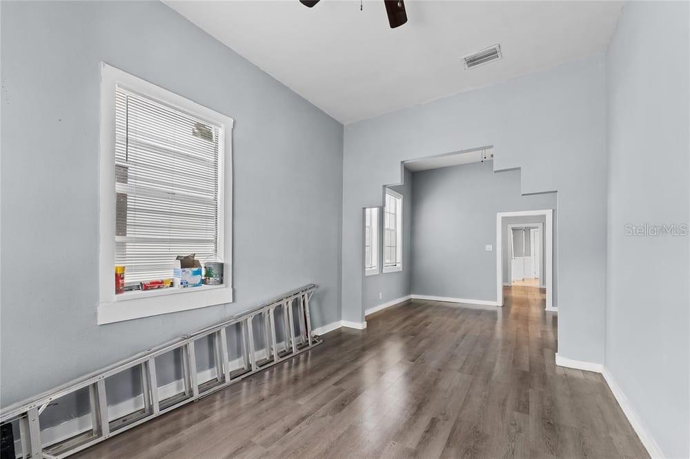 Image 2 of 19 For 2320 Walnut Street