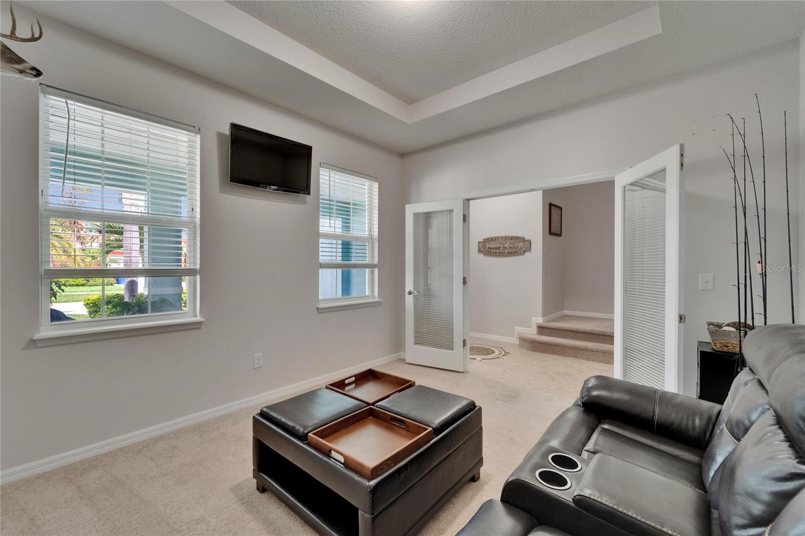 Image 12 of 95 For 449 Bahama Grande Boulevard