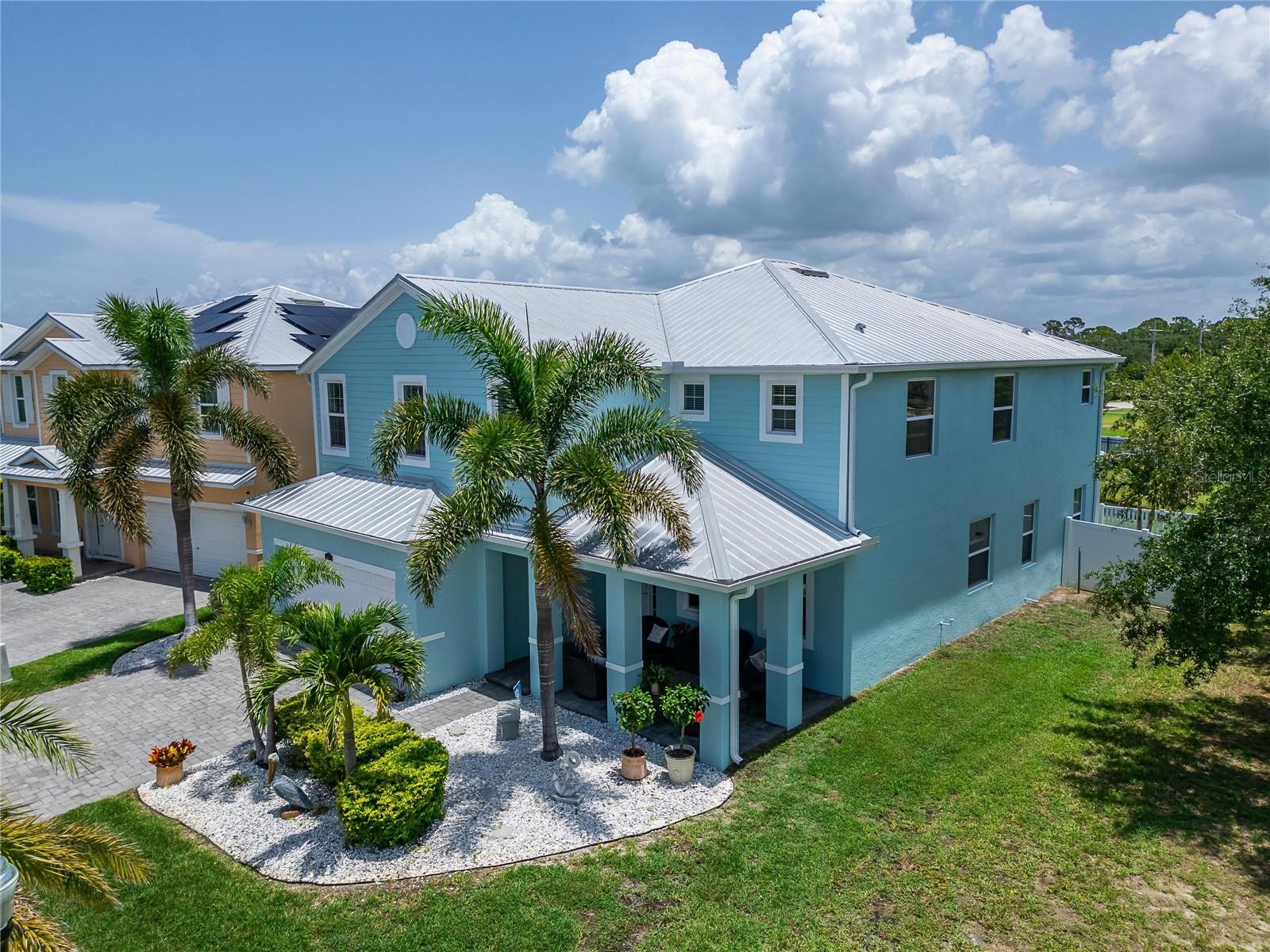 Image 76 of 95 For 449 Bahama Grande Boulevard