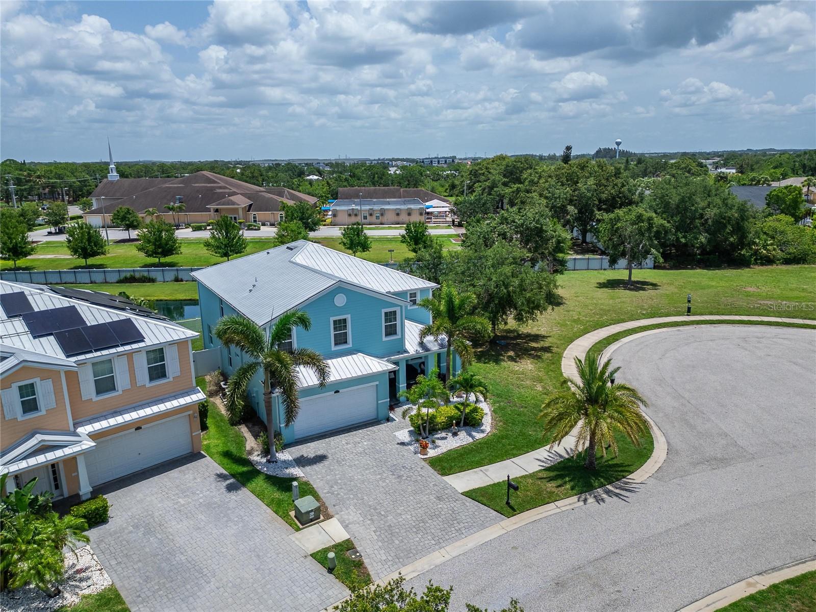 Image 77 of 95 For 449 Bahama Grande Boulevard