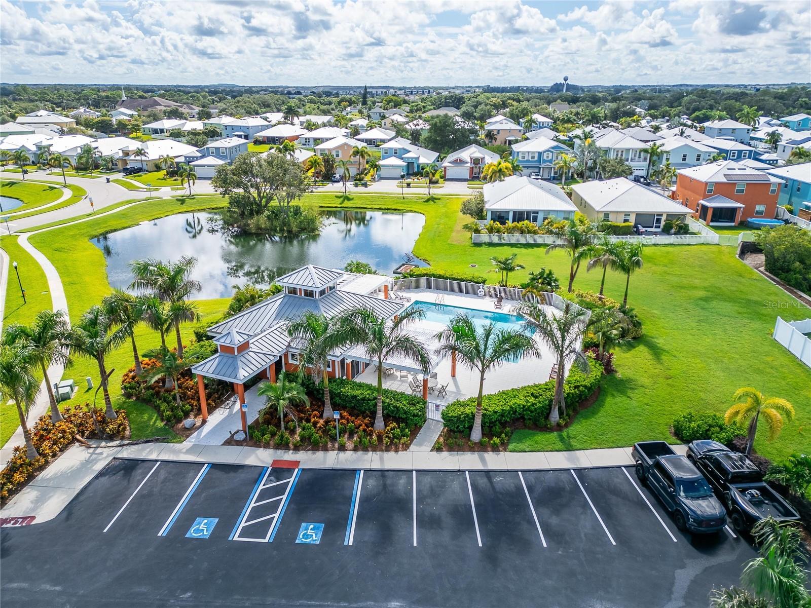 Image 94 of 95 For 449 Bahama Grande Boulevard