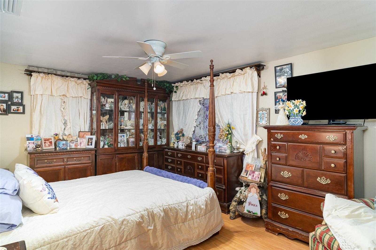 Image 14 of 20 For 36725 Arcadia Avenue